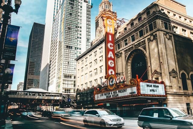 the Chicago Theater